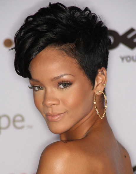 Rihanna cheveux court rihanna-cheveux-court-97_12 