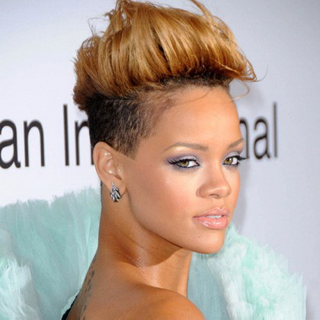 Rihanna cheveux courts rihanna-cheveux-courts-66_18 