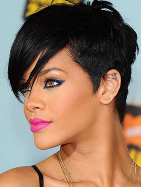 Rihanna cheveux courts rihanna-cheveux-courts-66_5 