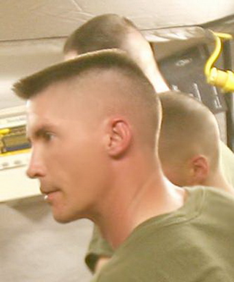 Coiffure militaire homme coiffure-militaire-homme-08_16 