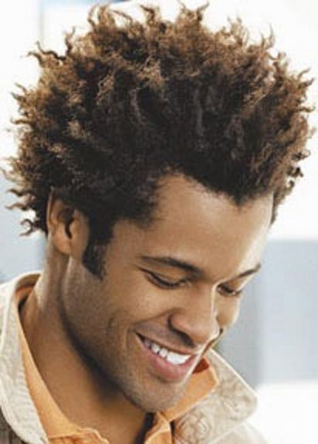Coupe cheveux afro homme coupe-cheveux-afro-homme-49_4 