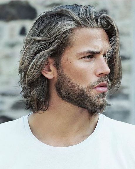 Coiffure homme 2021 long coiffure-homme-2021-long-17_4 