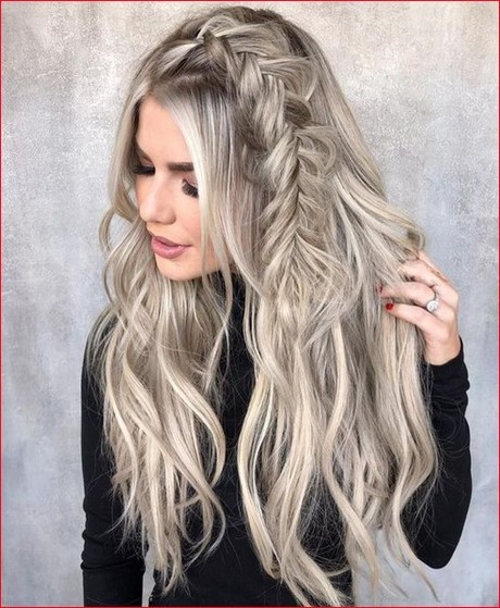 Coiffure 2019 cheveux long coiffure-2019-cheveux-long-50_11 