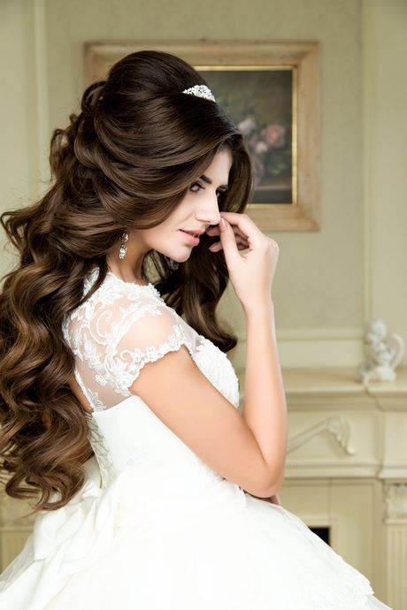 Coiffure mariage cheveux long 2022 coiffure-mariage-cheveux-long-2022-64_6 