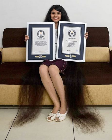 Les cheveux les plus long du monde 2022