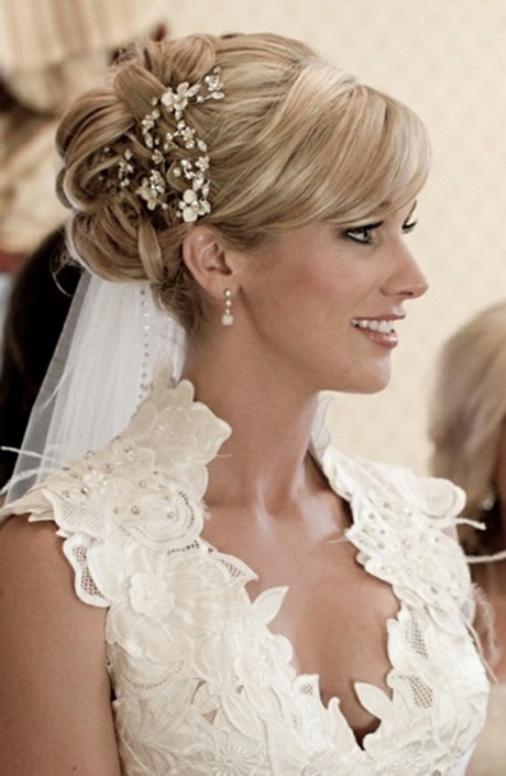 Idees chignons pour mariage idees-chignons-pour-mariage-53_12 