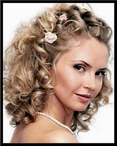 Coiffure mariage cheveux long bouclés coiffure-mariage-cheveux-long-boucles-88_13 