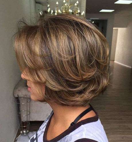 Style coiffure femme 50 ans