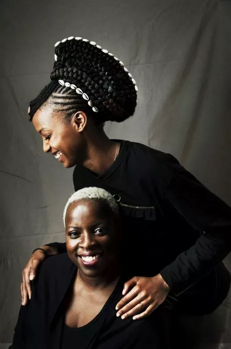 Coiffure de mariée africaine 2023 coiffure-de-mariee-africaine-2023-93_5-13 