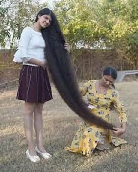 Les cheveux les plus long du monde 2023 les-cheveux-les-plus-long-du-monde-2023-02_6-10 