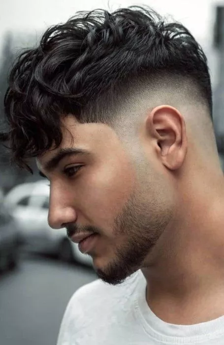 Style cheveux homme 2023 style-cheveux-homme-2023-78_12-6 