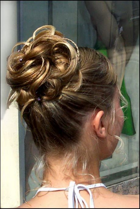 Coiffure mariage cheveux mis long coiffure-mariage-cheveux-mis-long-52_10 