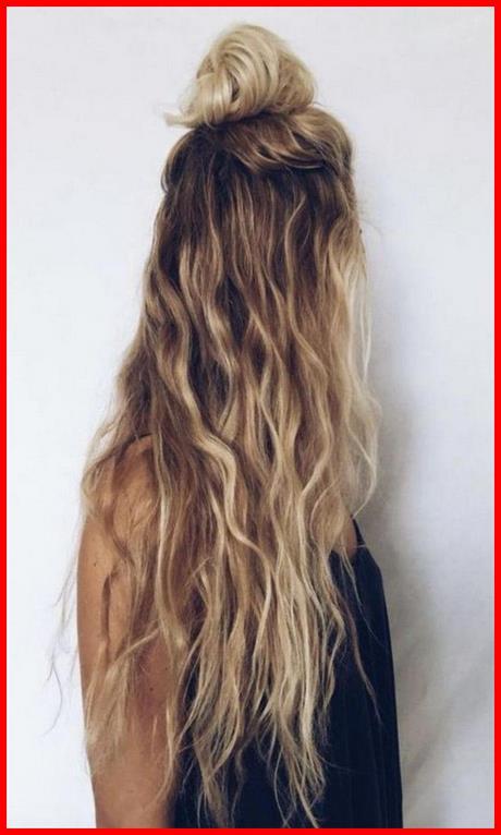 Coiffure simple sur cheveux long coiffure-simple-sur-cheveux-long-34_12 