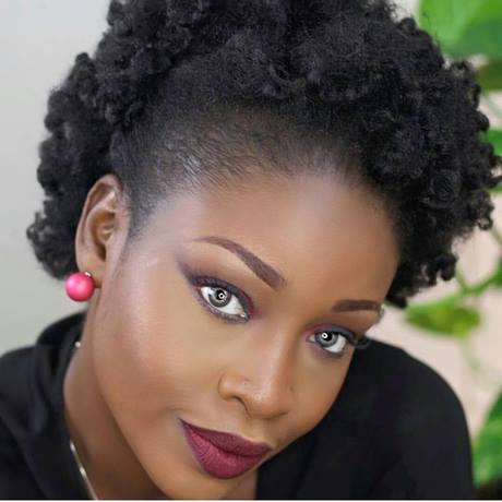 Idée coiffure afro femme idee-coiffure-afro-femme-55_14 