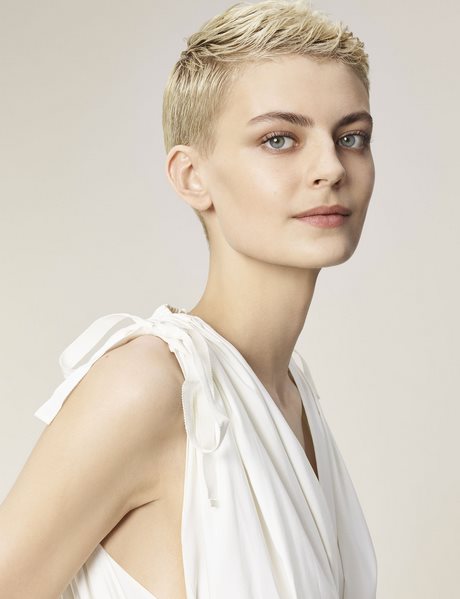 Modele coupe de cheveux court femme 2021 modele-coupe-de-cheveux-court-femme-2021-08_2 