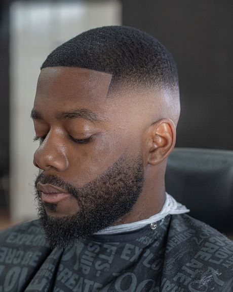 Coiffure homme noir 2022 coiffure-homme-noir-2022-44_2 