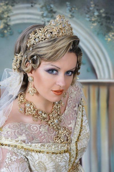 Coiffure mariage algerien 2022 coiffure-mariage-algerien-2022-47_10 