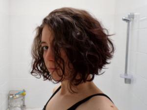 Coupe carré plongeant cheveux ondulés coupe-carr-plongeant-cheveux-onduls-89_7 