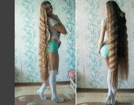 Femmes aux cheveux tres longs