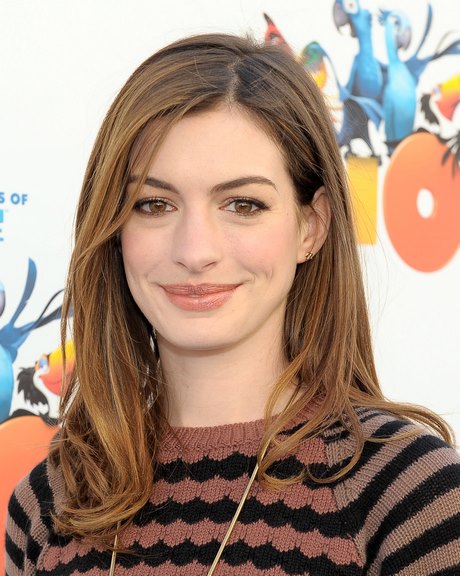 Anne hathaway cheveux courts anne-hathaway-cheveux-courts-75_4 
