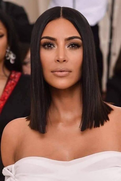 Kim kardashian cheveux court kim-kardashian-cheveux-court-87_13 