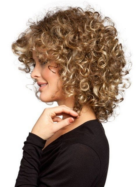Permanente cheveux court femme permanente-cheveux-court-femme-97_2 