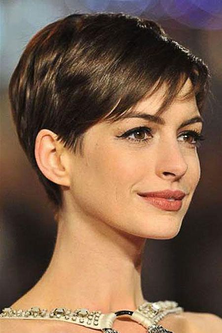 Anne hathaway coupe courte anne-hathaway-coupe-courte-35_12 
