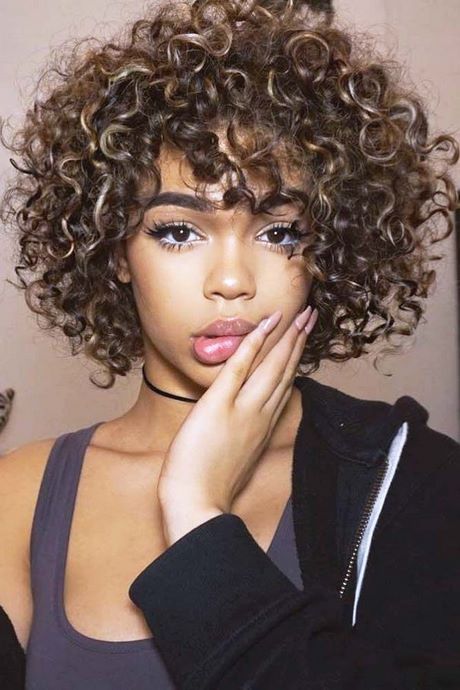 Cheveux court curly cheveux-court-curly-89_4 
