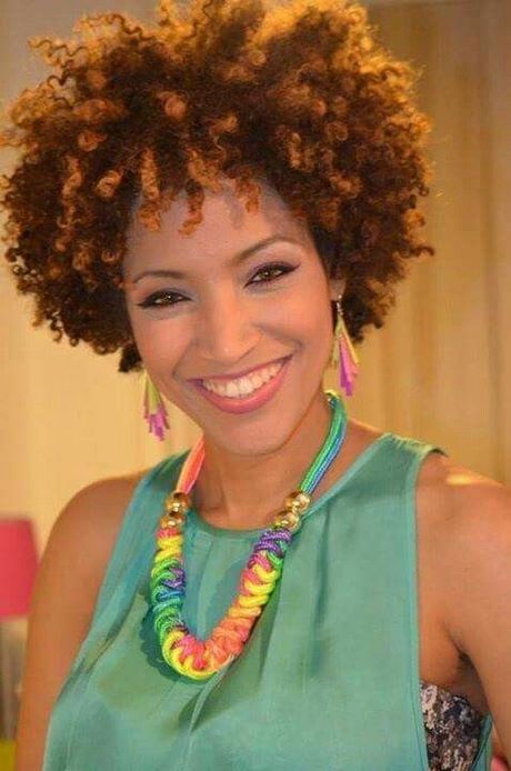 Coupe cheveux court afro femme coupe-cheveux-court-afro-femme-64_6 
