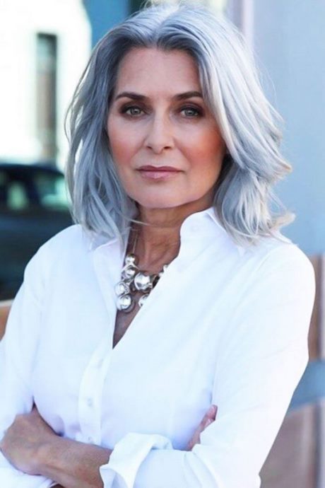 Coupe cheveux mi long gris femme 50 ans coupe-cheveux-mi-long-gris-femme-50-ans-49_3 