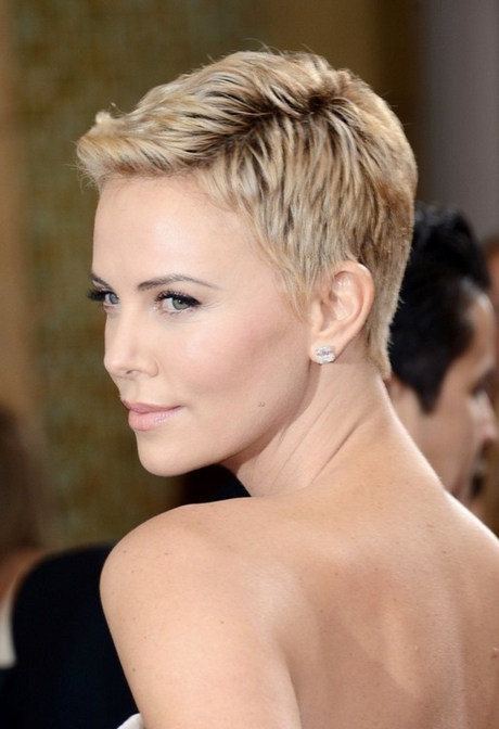 Coupe courte charlize theron coupe-courte-charlize-theron-61_12 