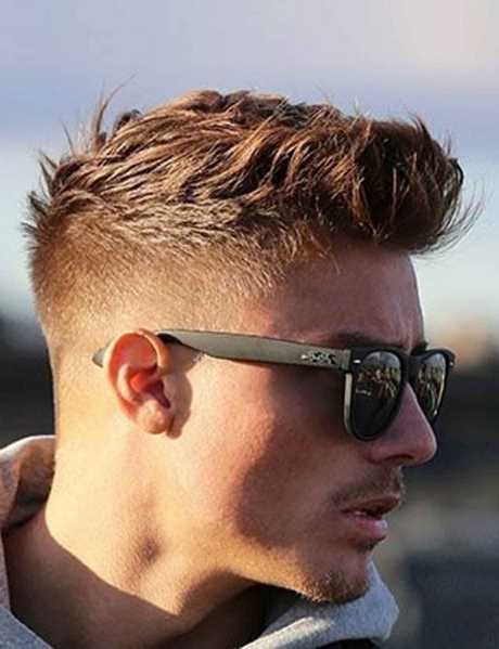 Coupe iroquoise homme courte