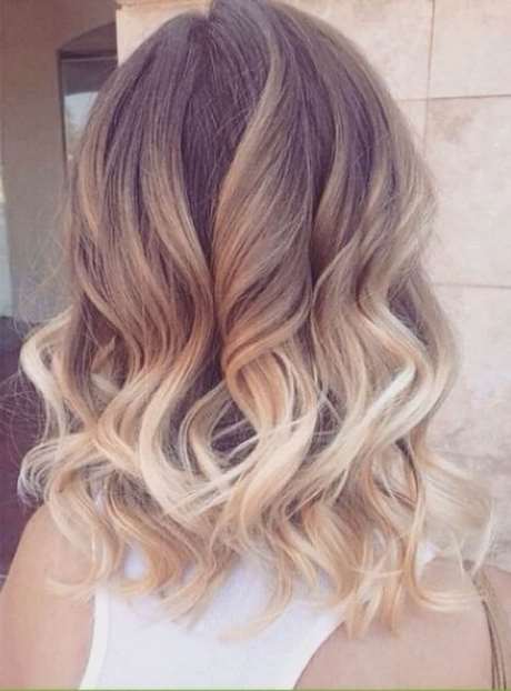 Tie and dye blond cheveux long tie-and-dye-blond-cheveux-long-08_8 
