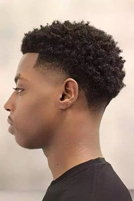 Coupe afro homme 2024 coupe-afro-homme-2024-43_11-3 