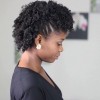 Coiffure cheveux afro court